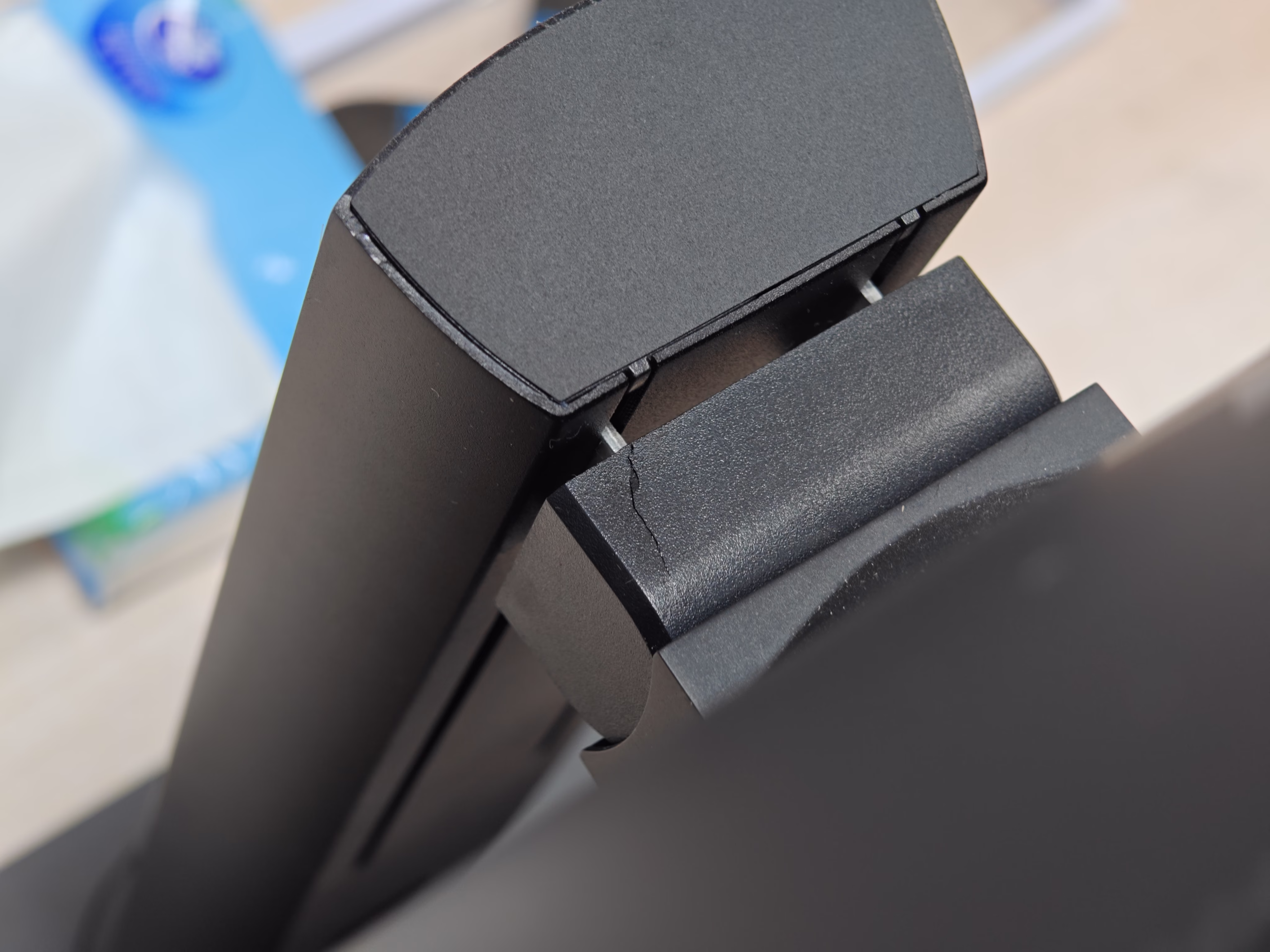 Geekon DarkVision 2700