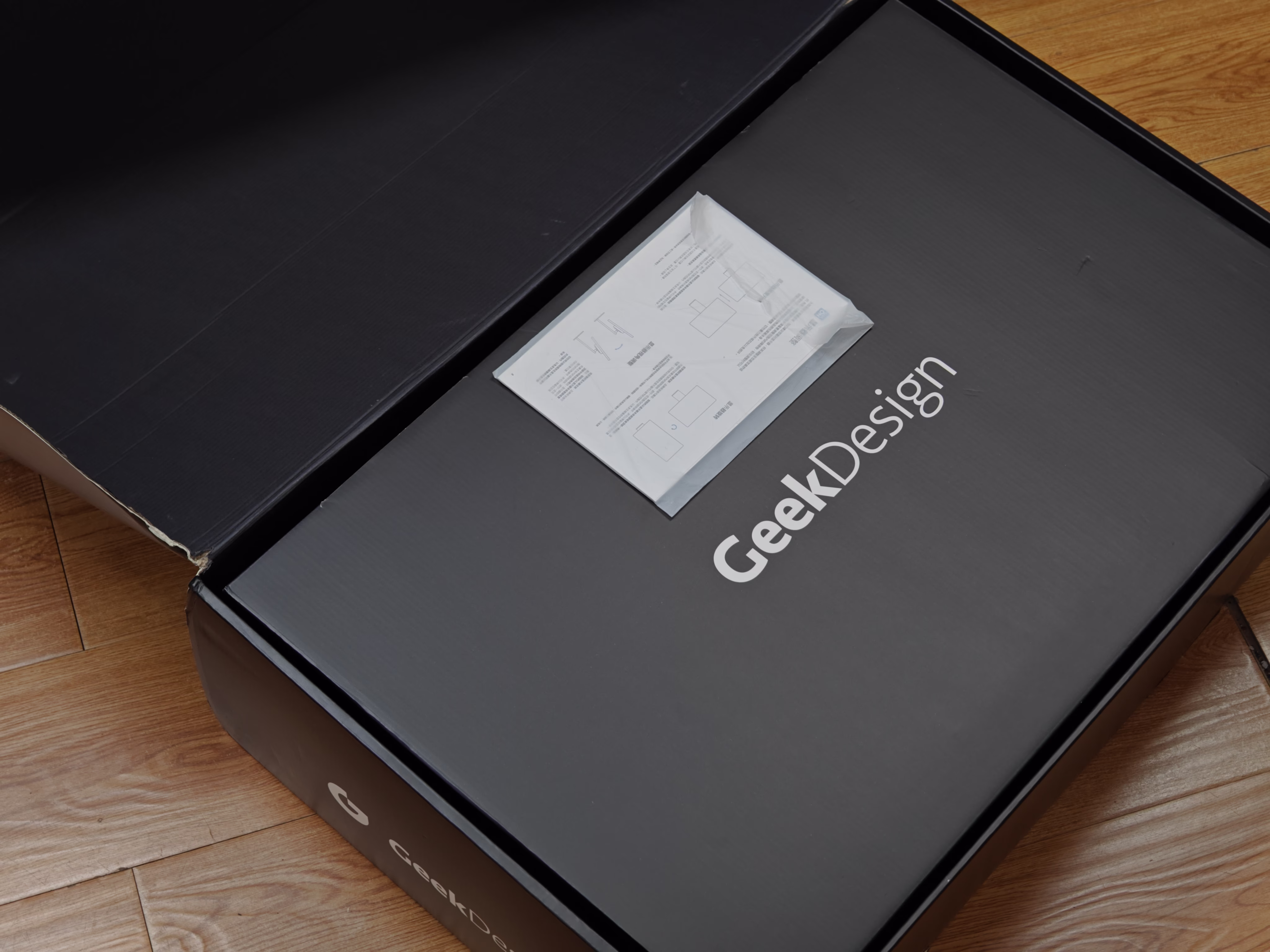 Geekon DarkVision 2700